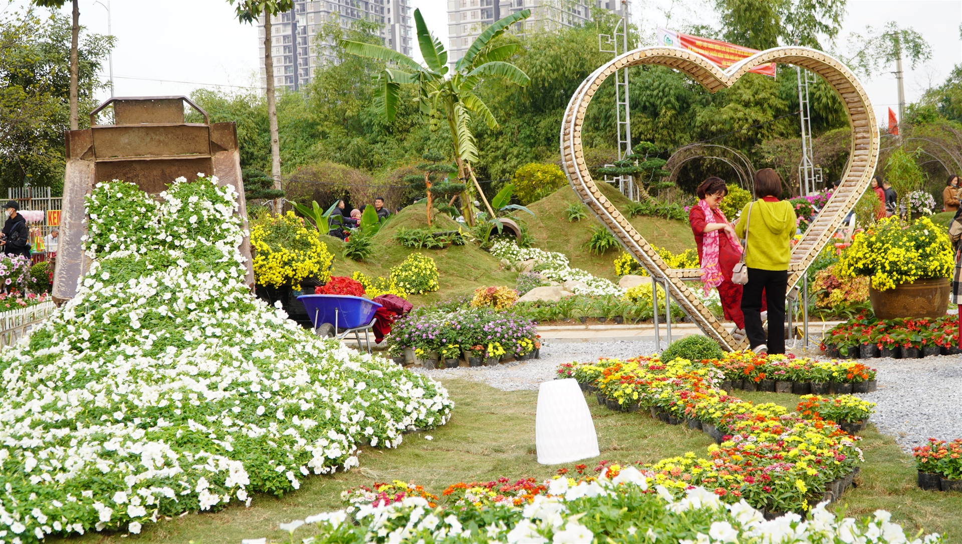 LE-HOI-HOA-XUAN-VAN-GIANG